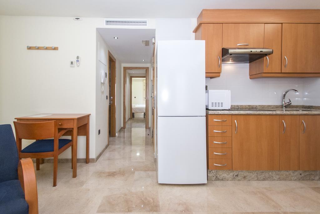 Viveros Apartments Valence Chambre photo
