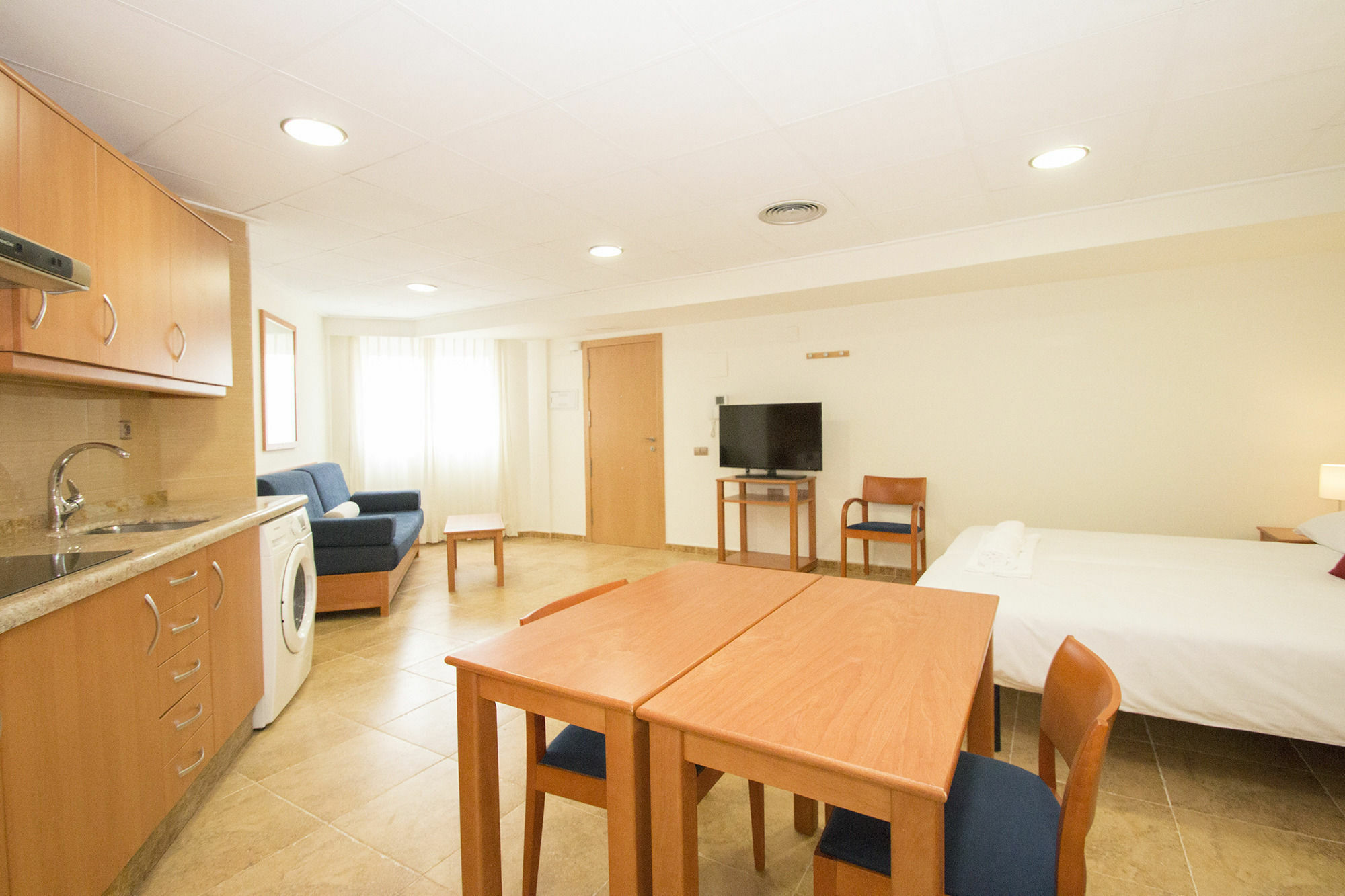 Viveros Apartments Valence Extérieur photo