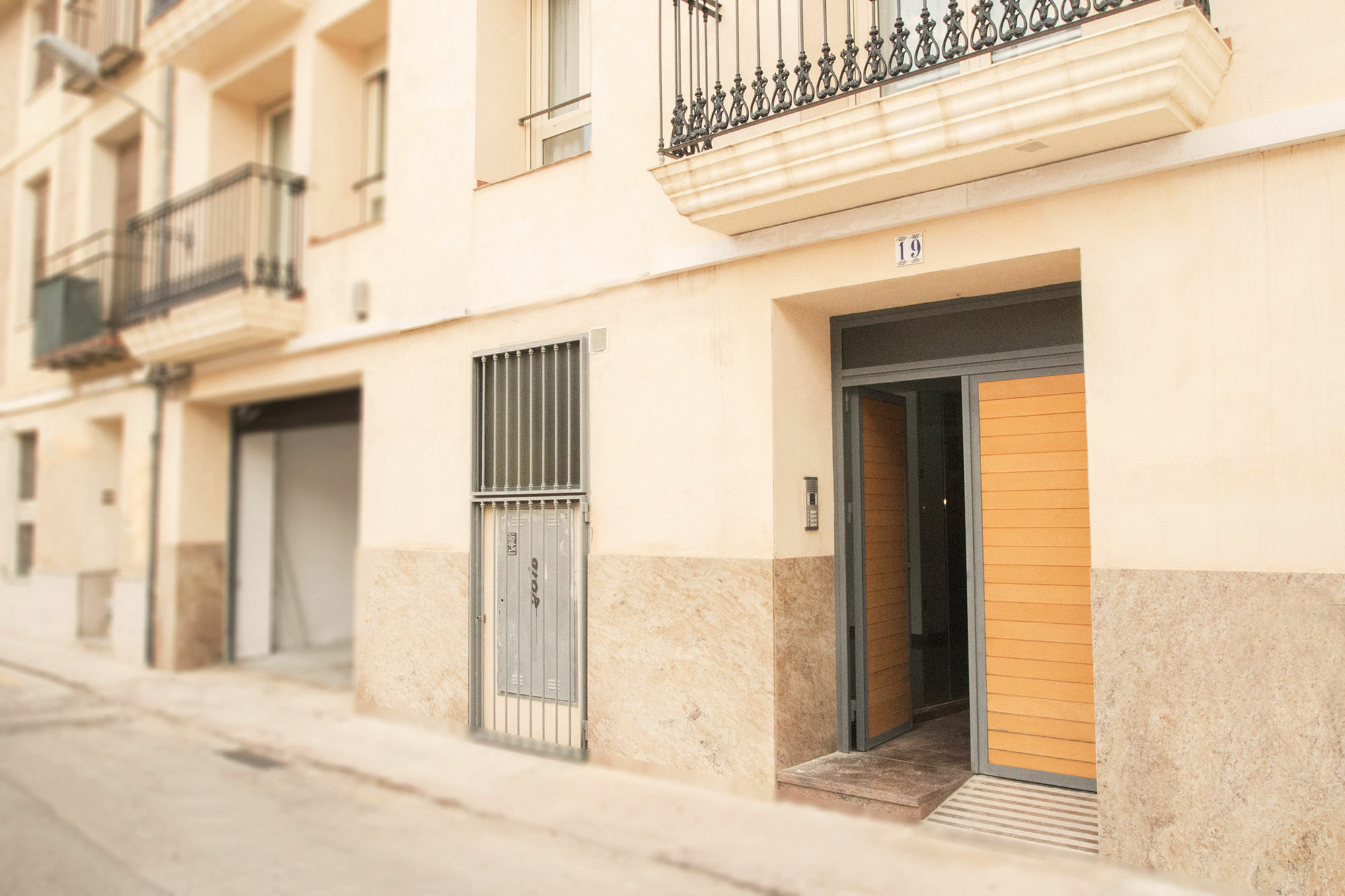 Viveros Apartments Valence Extérieur photo